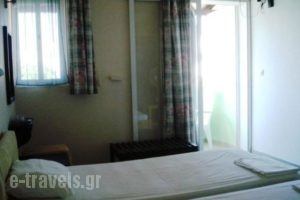 Pension Itzes_travel_packages_in_Sporades Islands_Skiathos_Skiathoshora